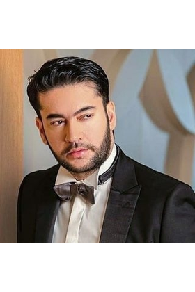 Акмал Назаров
