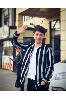 Жахонгир Хужаев